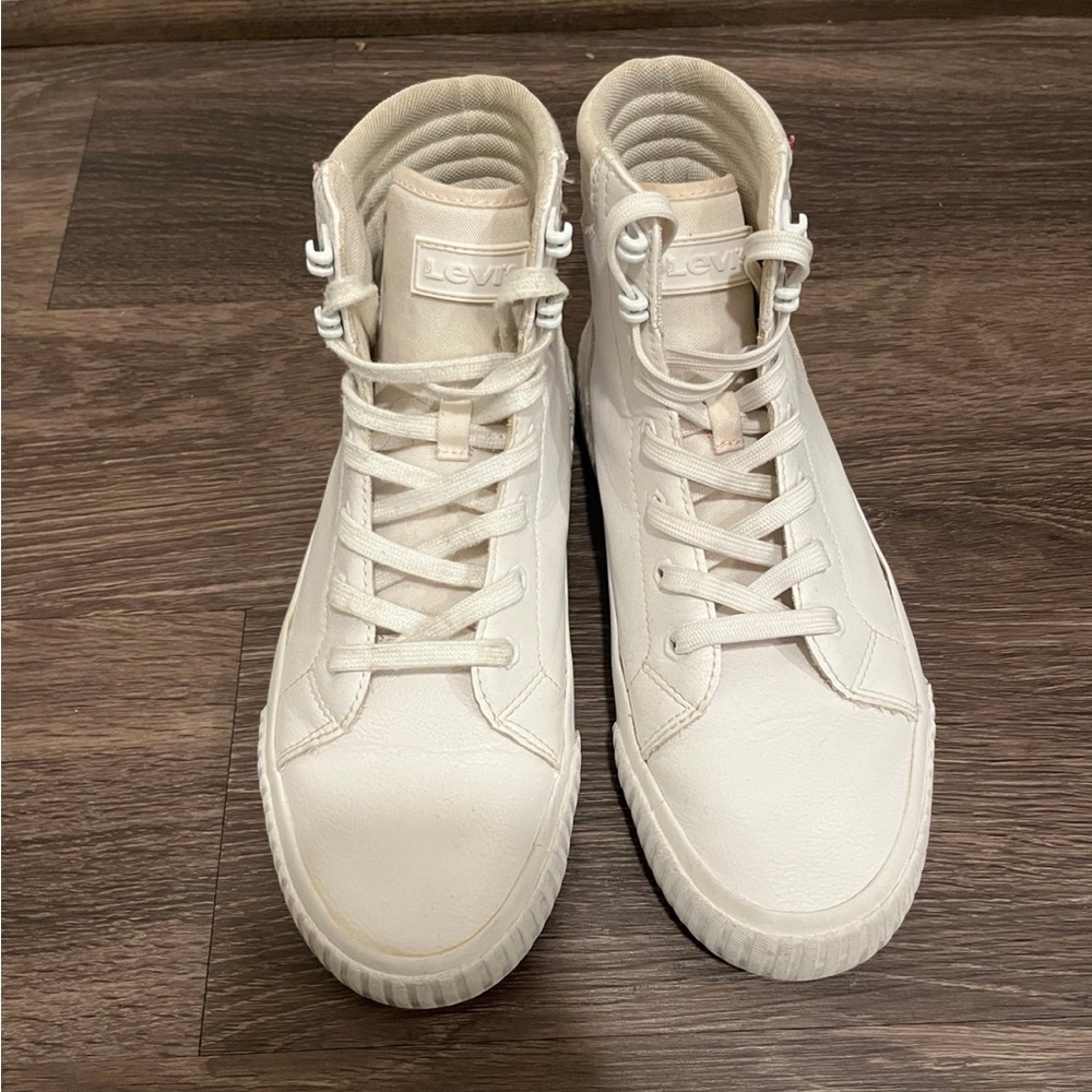 Levi’s shoes